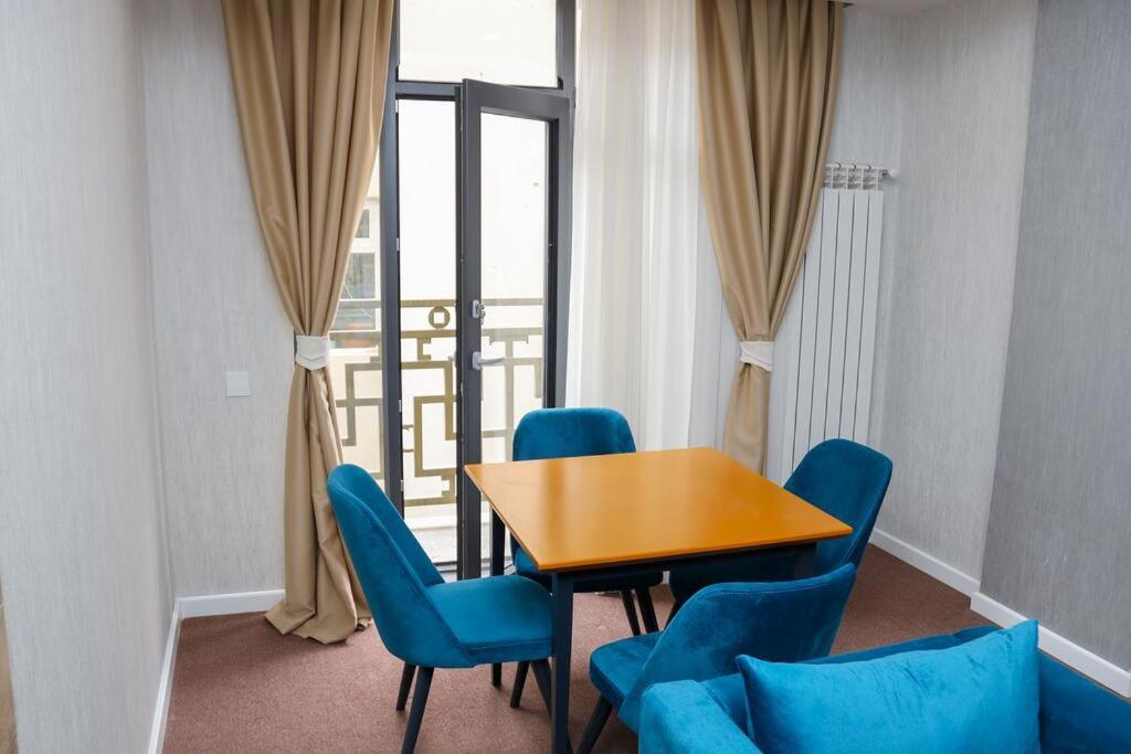 Arion Hotel Baku Exteriör bild